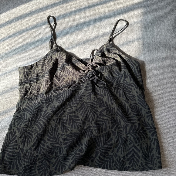 Tank top - Picture 1 of 1